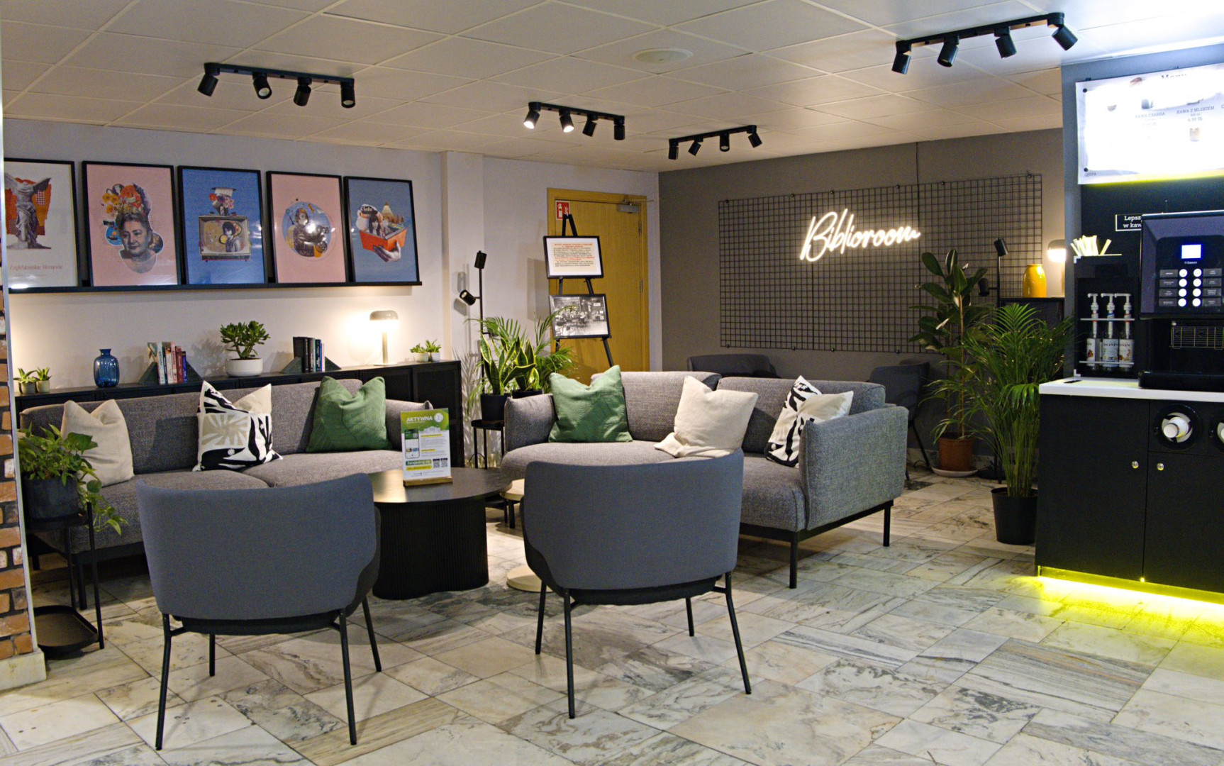 Zdjęcie do projektu BiblioRoom